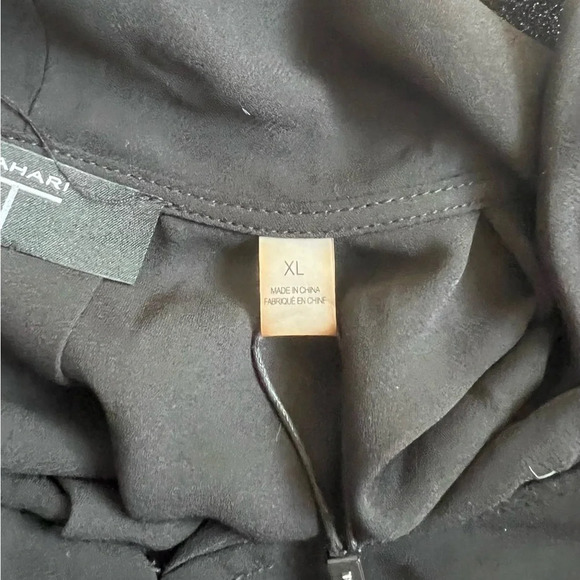 Tahari Black Women’s Extra Large XL Top  Blouse AUTHENTIC NWT V- neck - Picture 8 of 9